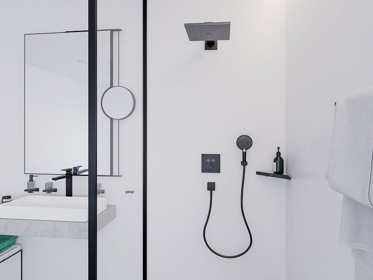 hansgrohe blandare och dusch i mattsvart