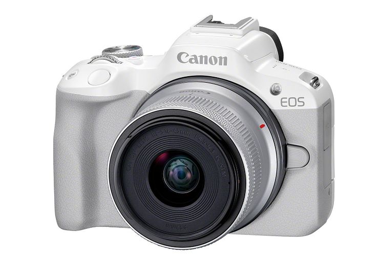 Canon EOS R50_White_FrontSlantLeft_RF-S18-45mm(SL)
