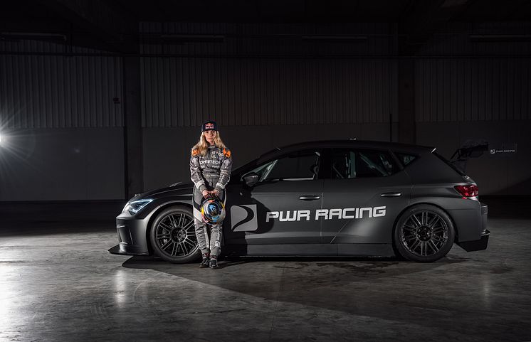 Mikaela Åhlin-Kottulinsky, PWR Racing, PWR 001