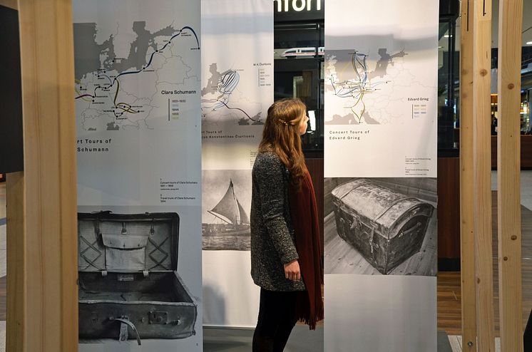 Wanderausstellung "Reisende Musiker" in den Promenaden Hauptbahnhof - Foto: Sarah Stollberg