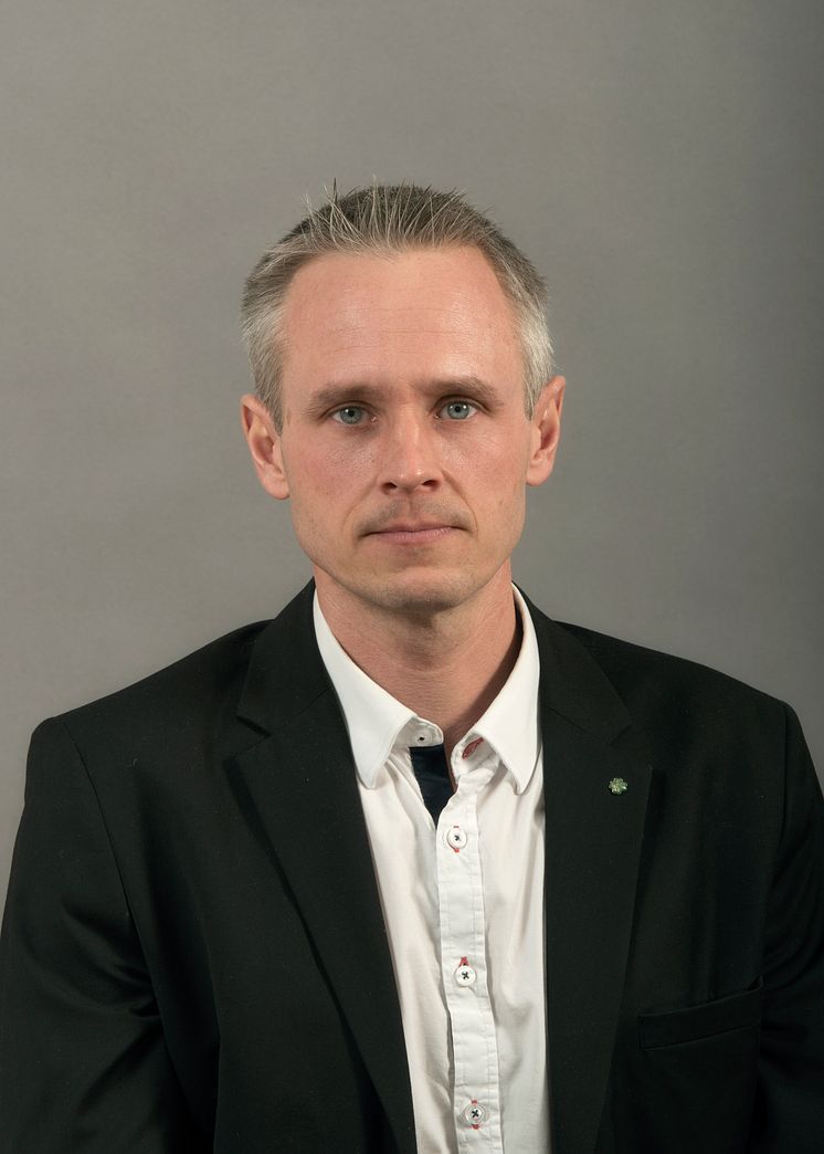 Fredrik Hansson (C) Kommunstyrelsens 1:e vice ordförande