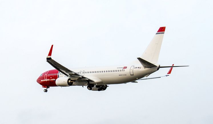 Norwegians sista leverans av modellen Boeing 737-800 på väg från Seattle