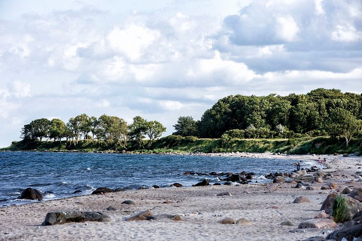 Strand und Steilküste in Staberhuk