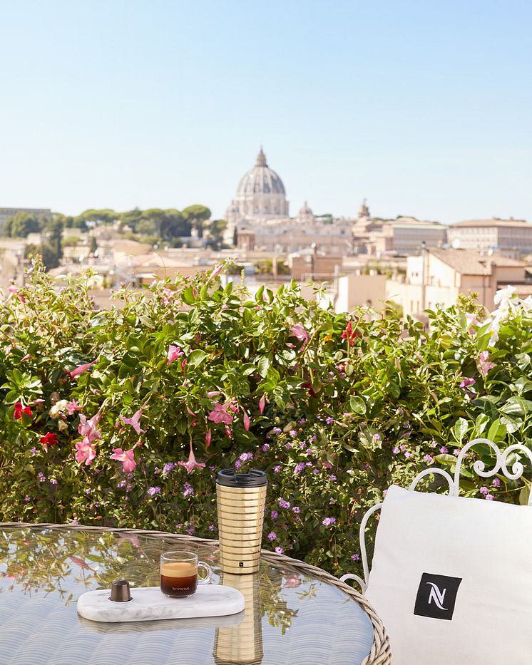 H248919_P553878_Social_Static_Rome_PrivateTerrace_KVL2_4x5_Organic_ISPIxCF_2023