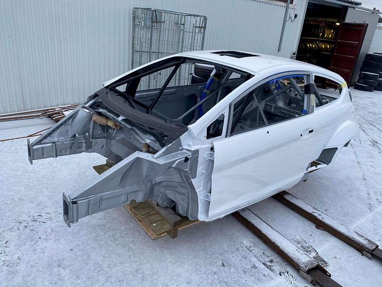 Robin Adolfsson bygger "ny" Ford Fiesta