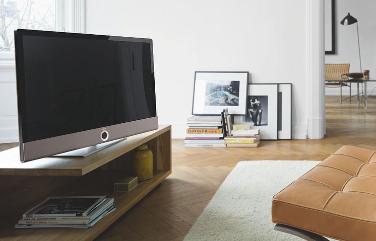 Loewe Connect ID design tv - Beige kabinet med Sort Højglans ramme.