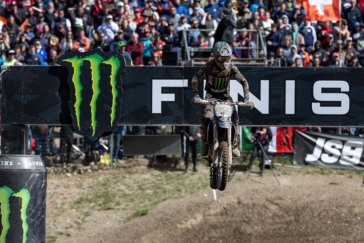 2023041703_003xx_MXGP_Rd4_ルノー選手_4000