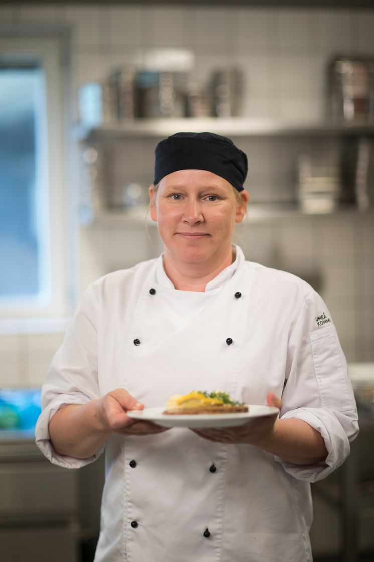 Lilly-Anne Johansson, driftsansvarig kock i Tegelslagarens kök på Gimonäs