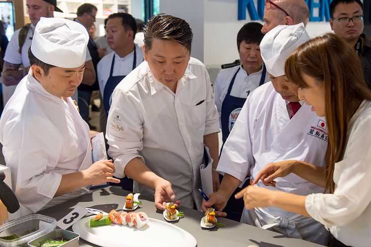 Japanische Sushi-Meister unter sich: Hirotoshi Ogawa, Takashi Okumura und Yoshizumi Nagaya
