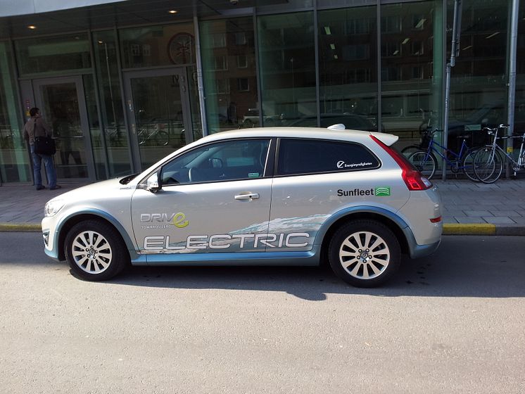 Via bilpool har nu stadsledningsförvaltningen i Helsingborg tillgång till två elbilar av märke Volvo C30.