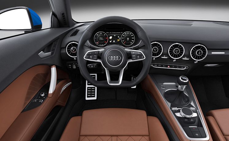 TT Coupe interior