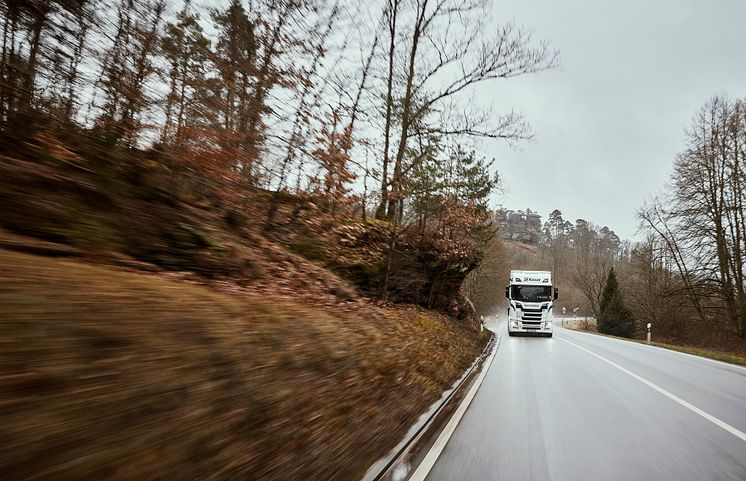Spedition Kissel mit einem Scania S 520 unterwegs im Dahner Felsenland