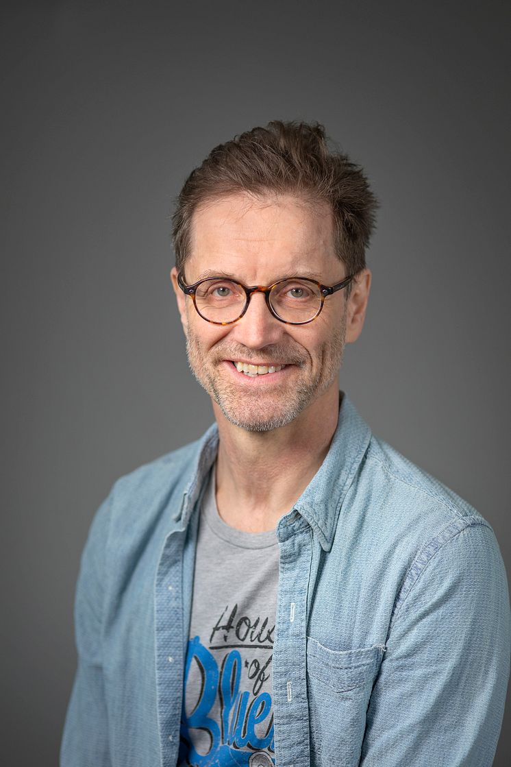 Thomas Hellström