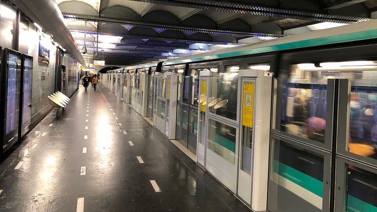 photo 1 RATP contract.jpg