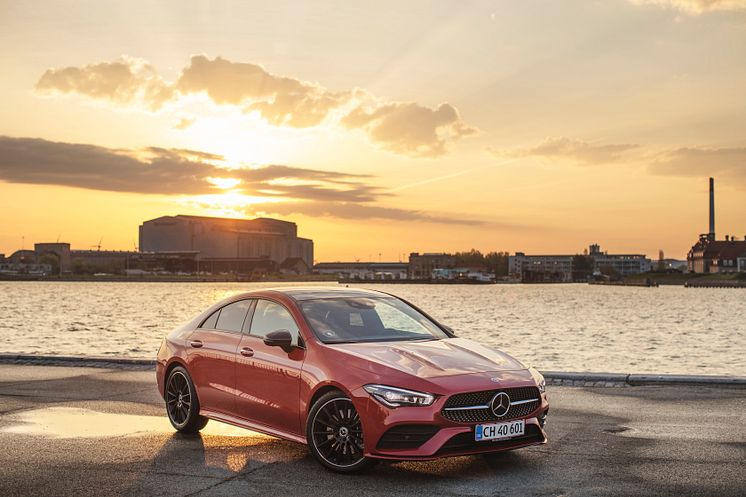 Mercedes-Benz CLA 250