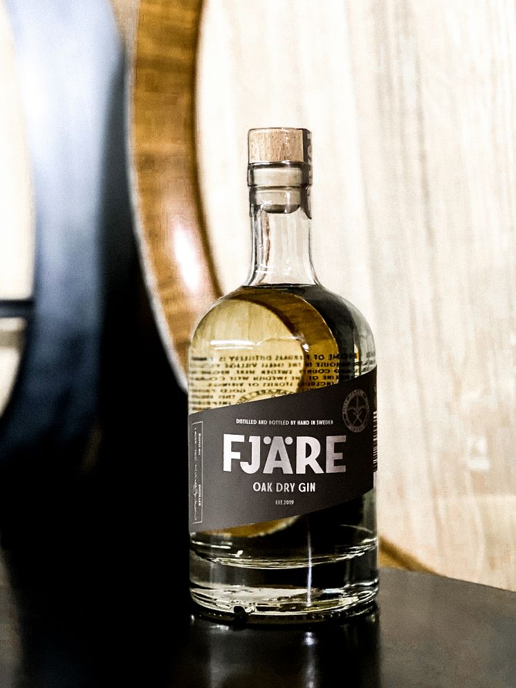 FJÄRE Oak Dry Gin