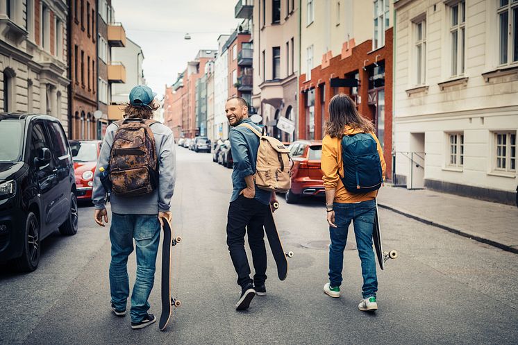 DEST_SWEDEN_MALMO_THEME_MEN_SKATEBOARD_GettyImages-1310099150_Universal_Within usage period_84155