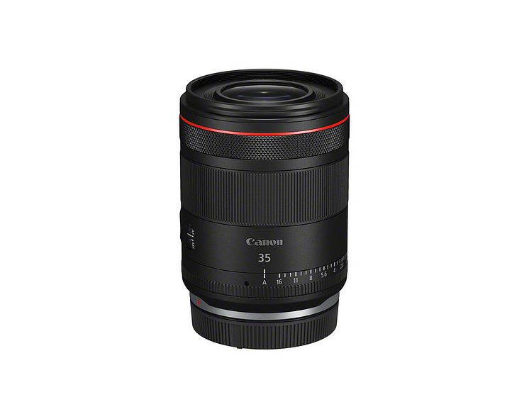 RF 35mm F1.4L VCM_Slant_with_cap.jpg