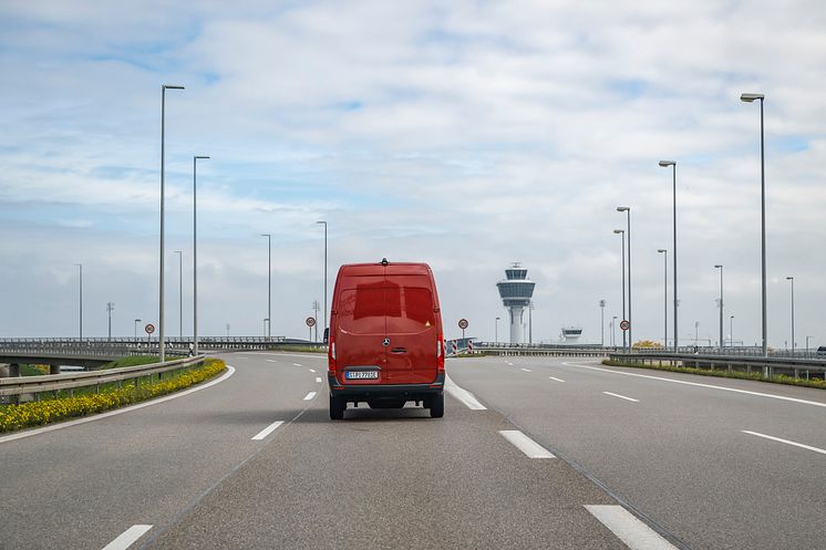 Mercedes eSprinter Prototype