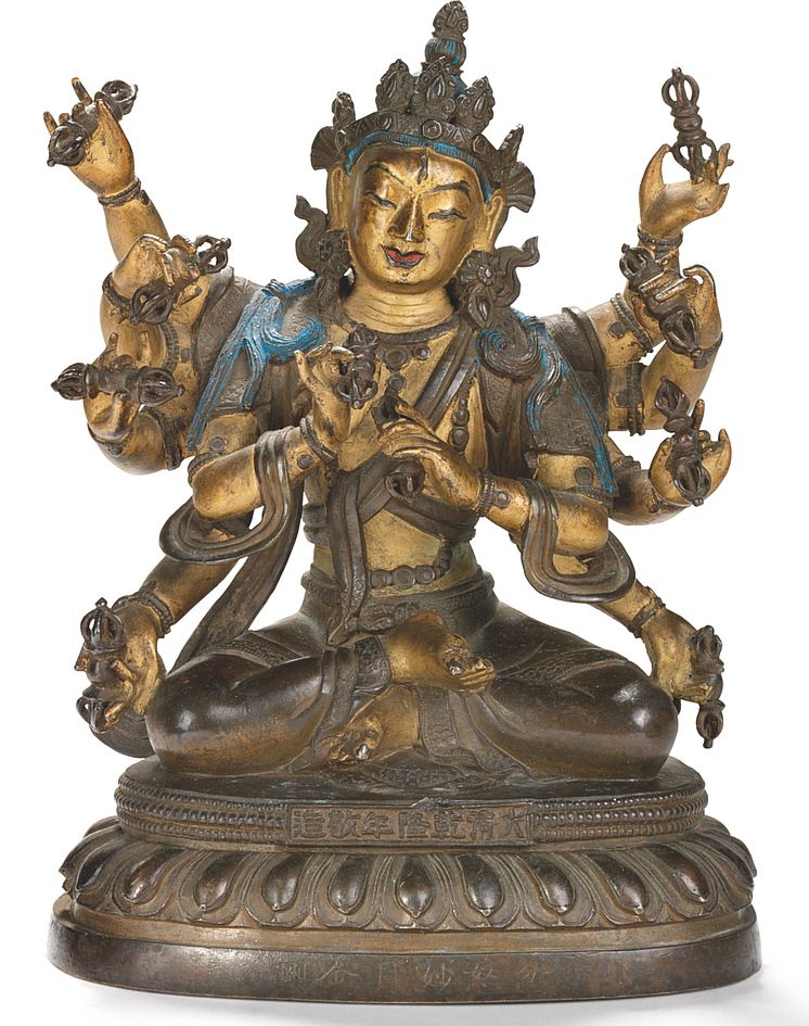 Figure of a bodhisattva