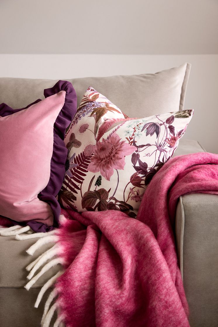 Rusta_2025_S3_cushion_Emily-I.jpg