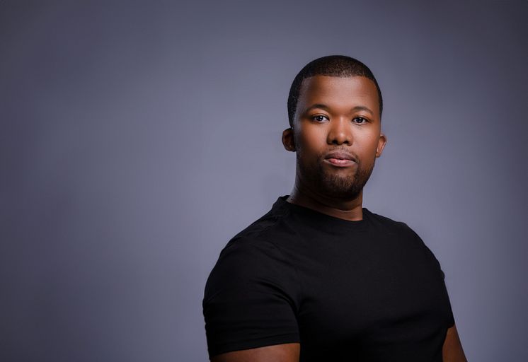 Luthando Qave