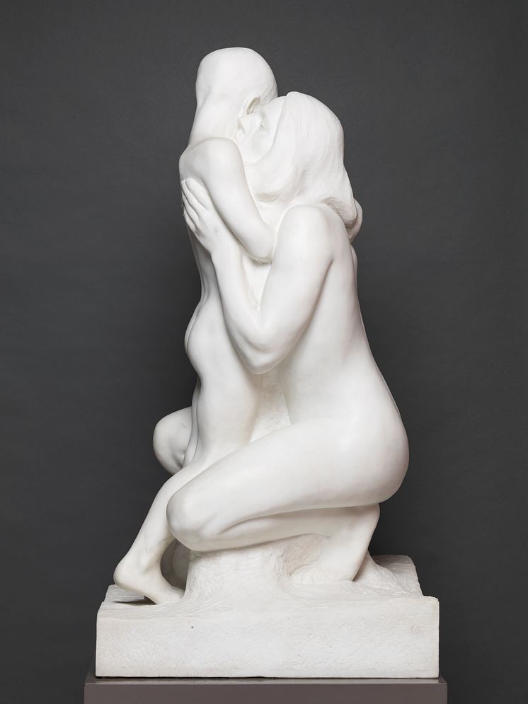 Gustav Vigeland: Mother and Child, 1909. Marble.  / Mor og barn, 1909. Vigeland Museum, Oslo