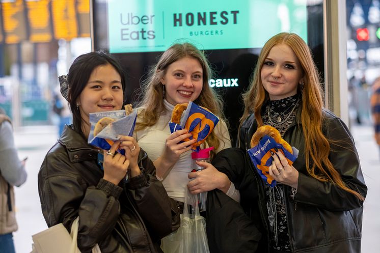 Customers at Brighton station enjoyed Auntie Anne's pretzels at the store's opening event