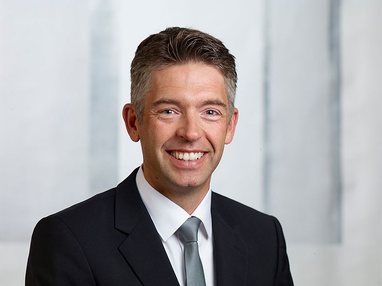 Portrait Thomas Stadler Geschäftsführer Marketing und Vertrieb HERMES ARZNEIMITTEL GMBH.jpg