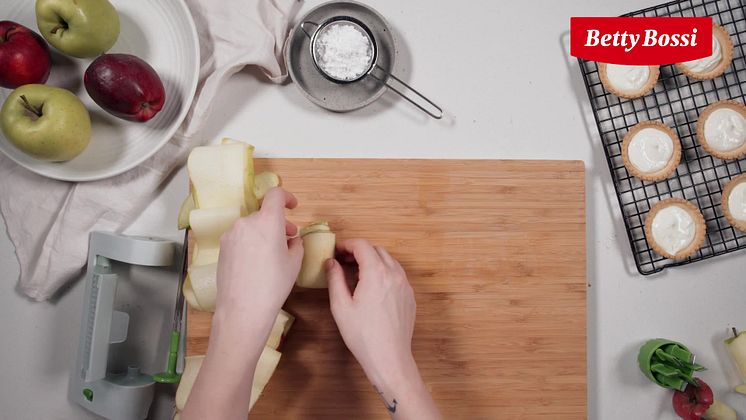 Se Veggie Sheet Slicer in action - video med tips