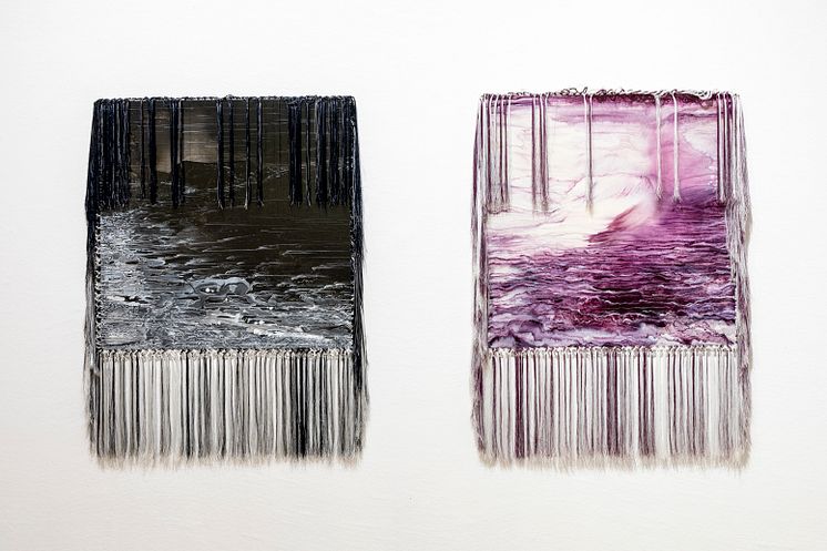 Outi Pieski, Nuvvos Áilegas, seavdnjes/Fjället Nuvvos Áilegas i mörker, (2011) och Nuvvos Áilegas, českes/Fjället Nuvvos Áilegas i vitt, 2011