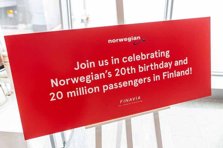 finavia_helsinki_airport_norwegian_celebration_17976