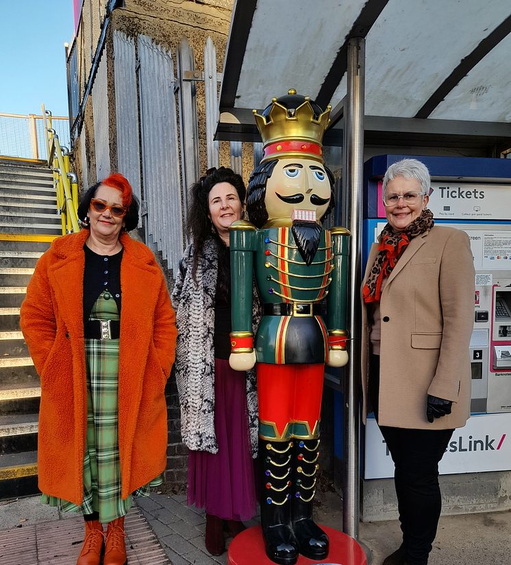 St Albans station on the Nutcracker Trail