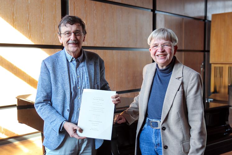  Prof. Dr. Theo Hartogh entwickelte maßgeblich die Musikgeragorik mit und widmete seine Arbeit dieser Fachdisziplin – nun geht er in den Ruhestand