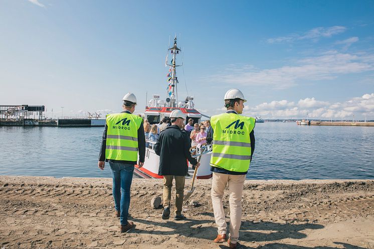 Första spadtag-ceremoni för World Trade Center Helsingborg  och ett nytt Scandic-hotell i Oceanhamnen, Helsingborg.