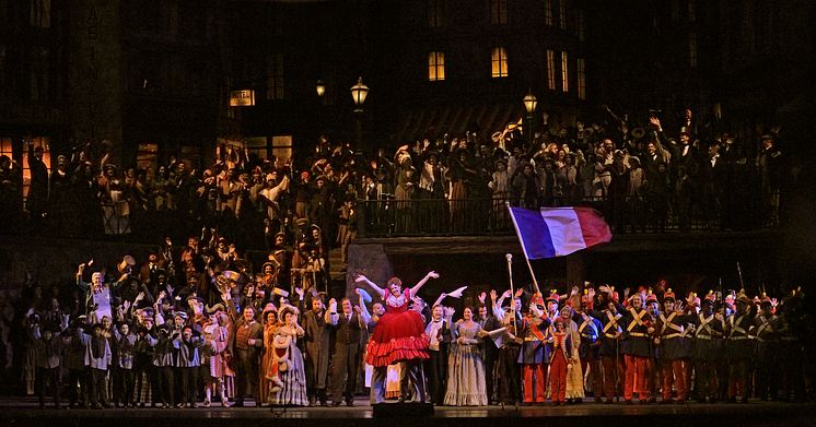 The Metropolitan Opera- Boheme ActII