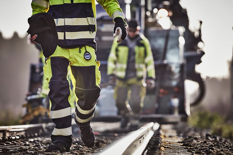 Flammehemmende verneklær Snickers Workwear ProtecWork. Bukse 6365 og jakke 1360.