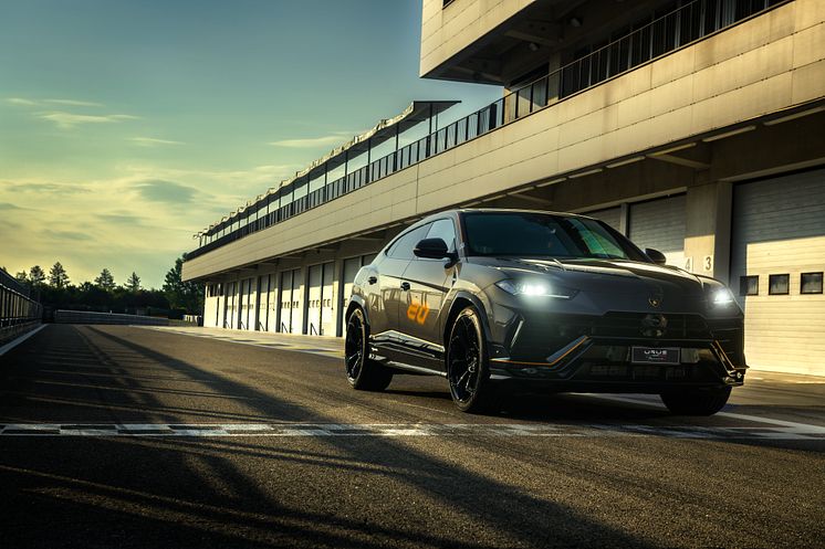 Lamborghini Urus Performante Essenza SCV12 Limited Edition