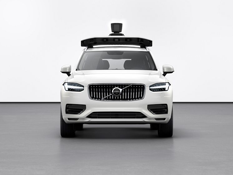 Volvo_Cars_and_Uber_present_production_vehicle_ready_for_self-driving 6