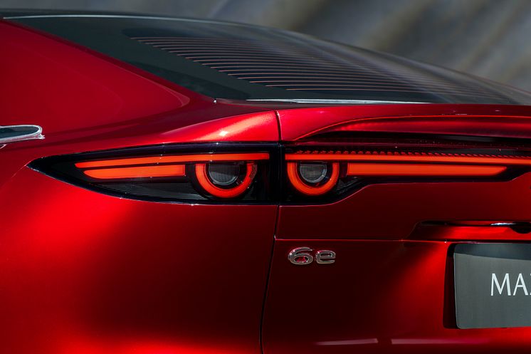 Mazda 6e