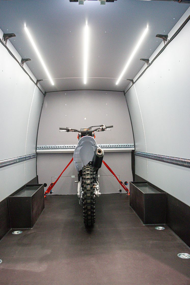 IVECO Daily interior 1