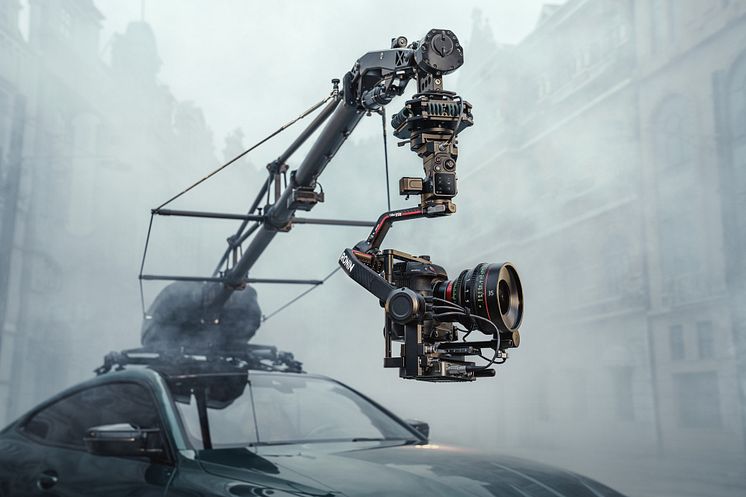 DJI RS 3 Pro – Mounted on car crane