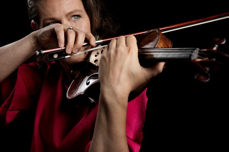 Malin Broman, violin.jpg