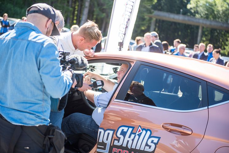 Fra pressekonferansen hvor Ford Motor Norge og forsikringsselskapet If lanserer et unikt opplæromgsprogram for unge sjåfører Ford Driving Skills for Life