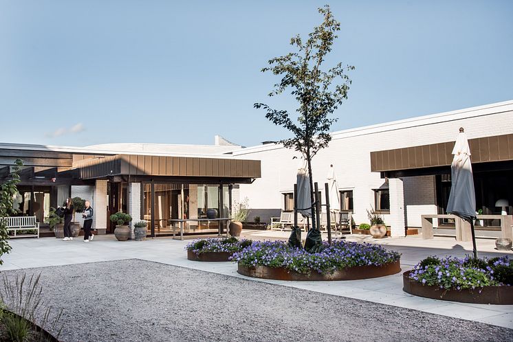 entre-fasad-hotell-billingehus-skovde-9534