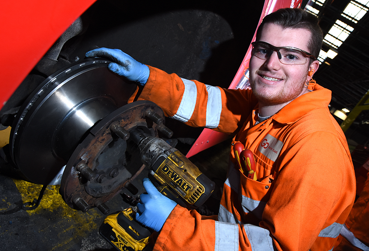 Go North East celebrates its apprentices ahead of National Apprenticeship Week