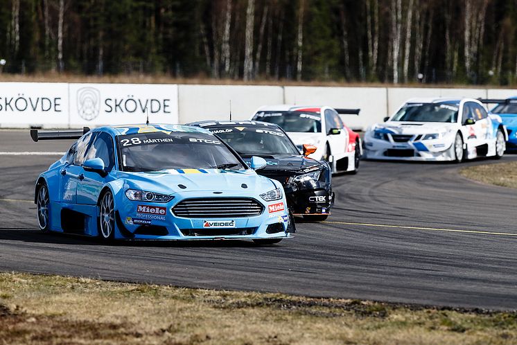 Närmast perfekt Skövdehelg för Dahlgren och 40:e STCC-segern för Richard Göransson