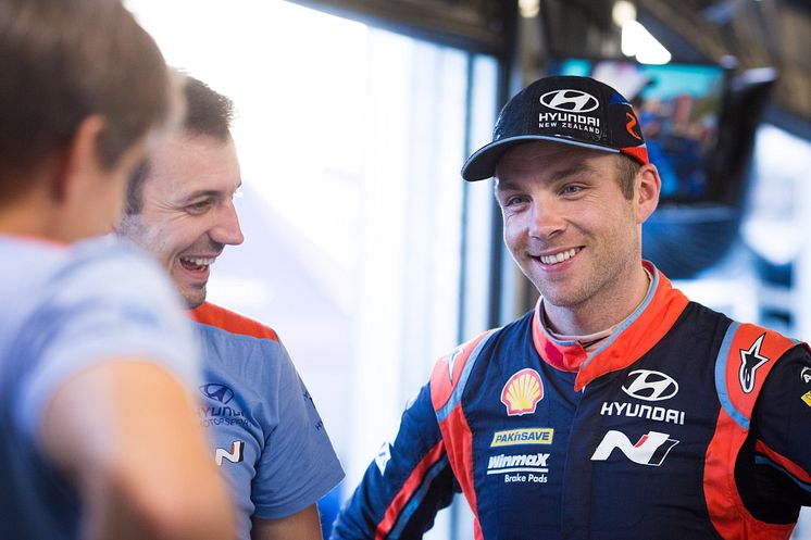 Paddon säkrar fjärdeplats i Rally Finland.