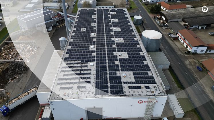 Dach PV-Anlagen bei Veolia in Lengede.jpg