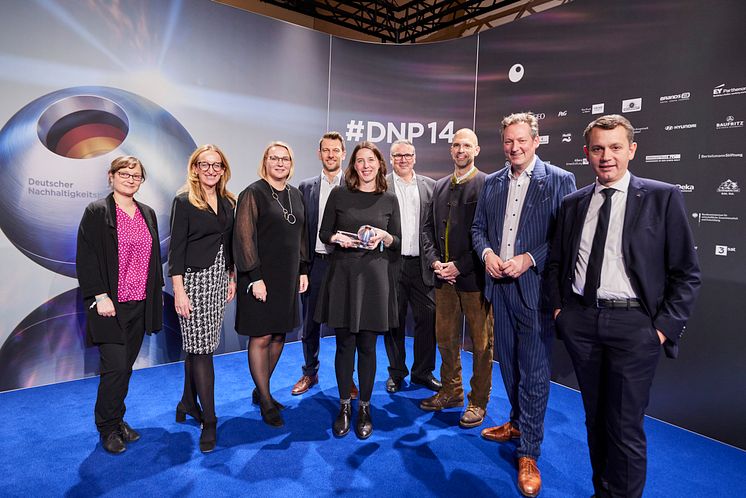 dnp2021_©Schuchrat_Kurbanov_vlnr Vanessa Bach_Kerstin Erbe_Inga Haubold_Adrian Martin_Sandra Scalisi_Matthias Finkbeiner_Dirk Gratzel_Eckhart von Hirschhausen_Christoph Werner